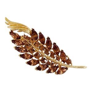 Vintage Rhinestone leaf excellent condition